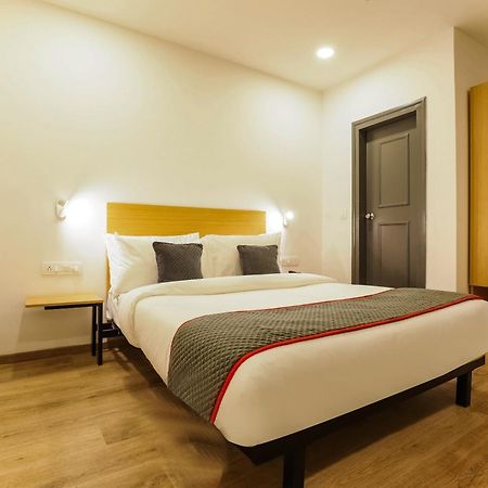 Townhouse Prithvi Resort Near Phoenix Palassio Lucknow Bagian luar foto